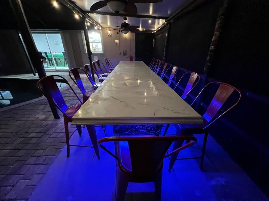 Frontenac Poolside Cocoa Oasis W/ Tiki Bar! 빌라 외부 사진