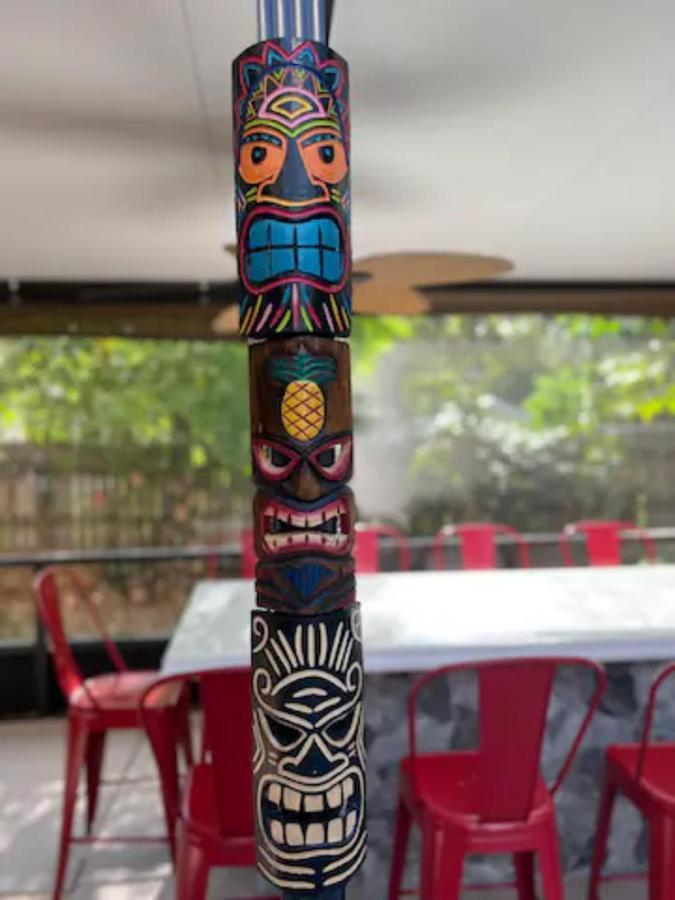 Frontenac Poolside Cocoa Oasis W/ Tiki Bar! 빌라 외부 사진