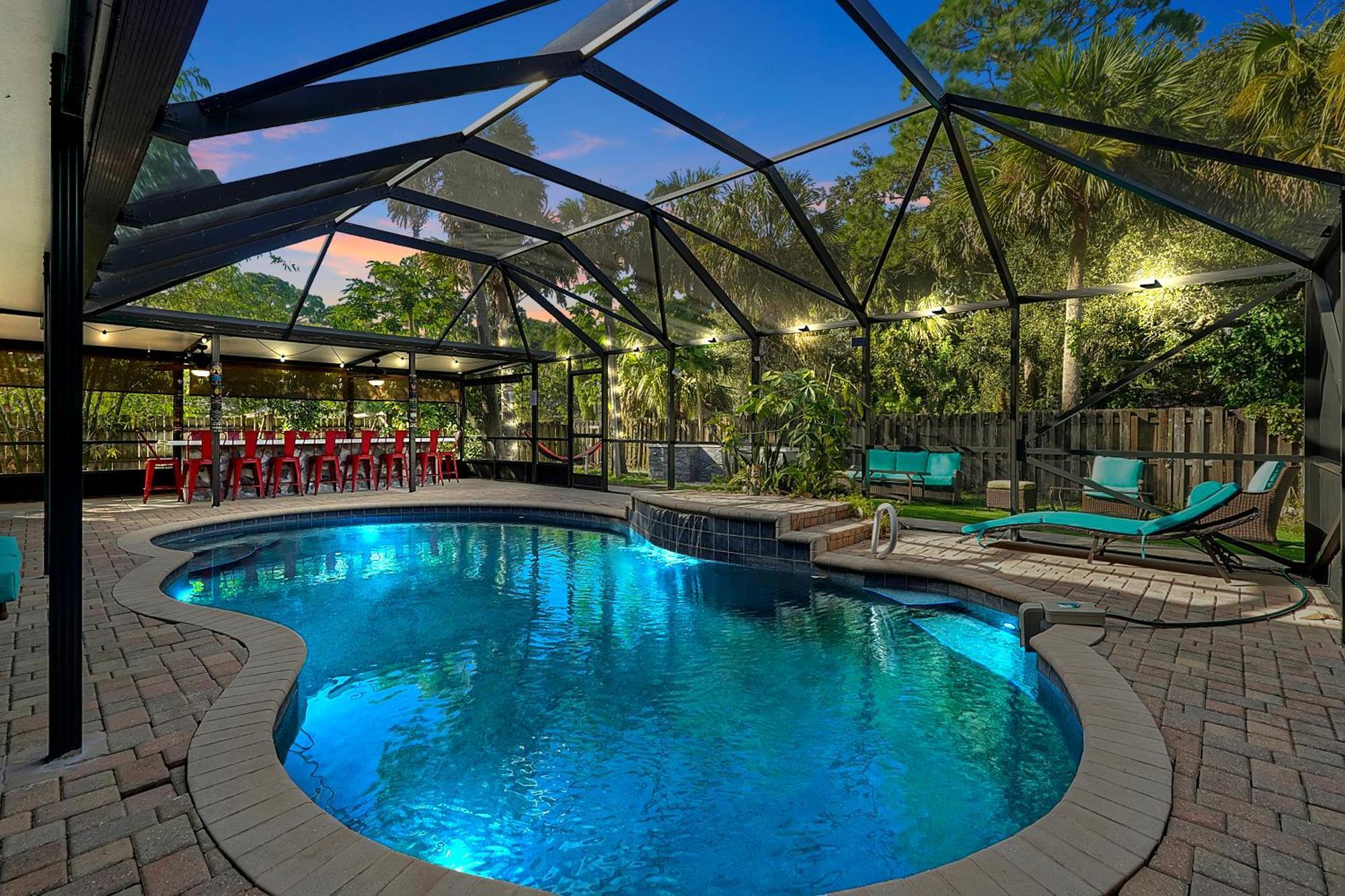 Frontenac Poolside Cocoa Oasis W/ Tiki Bar! 빌라 외부 사진